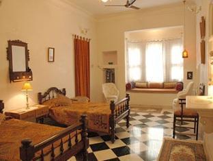 Hotel Pahuna Haveli Udaipur Eksteriør billede